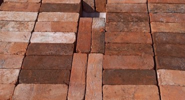 really-old-reclaimed-bricks